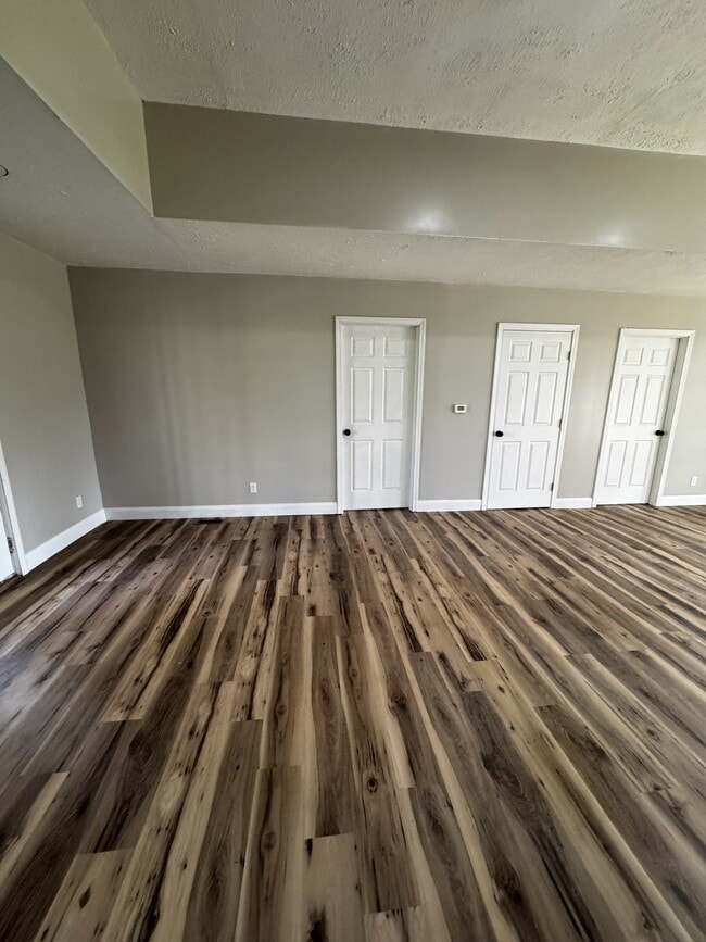 Photo - 118 Bank St Unit A