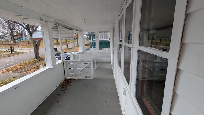 Photo - A charming 3-bedroom, 1.5-bathroom home located in the vibrant city of Akron