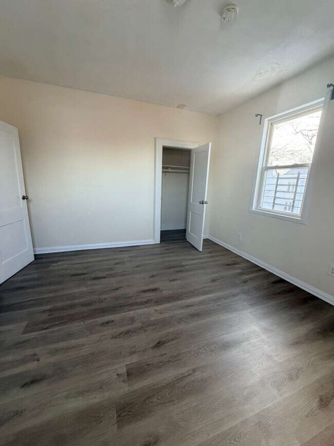 125 Carolina Ave