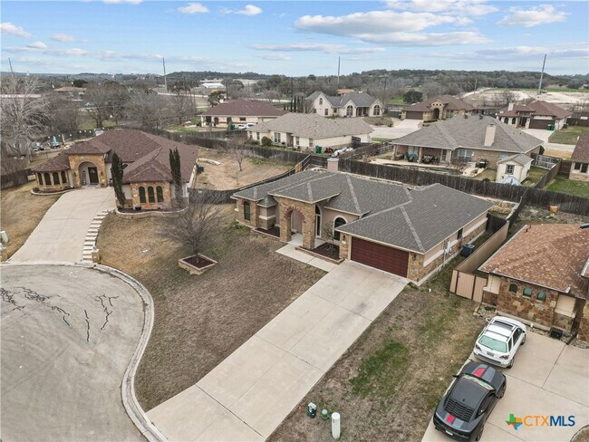 Photo - 103 Weeping Willow Ct