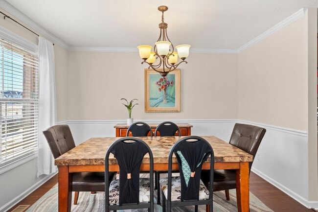 Photo - Spacious Living with a Private Primary Retreat!