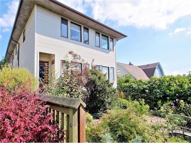 Building Photo - KIRKLAND ROSEHILL Unit 2