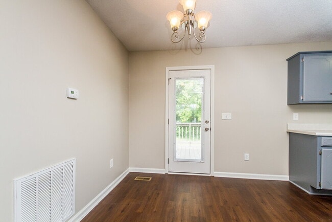 Photo - 1103 Jerico Rd