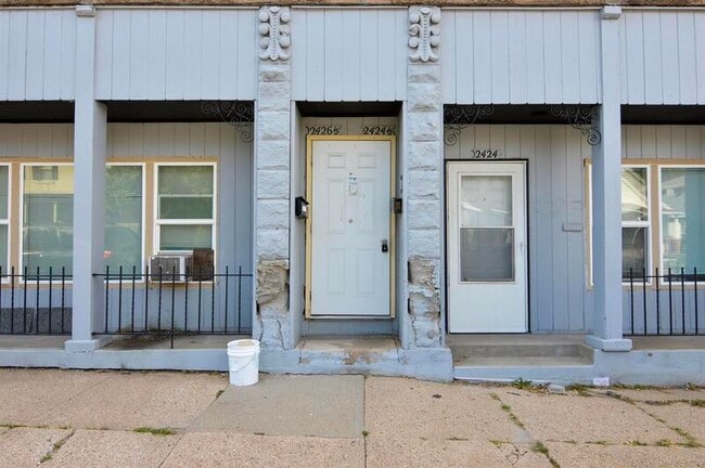 Photo - 2426 1/2 S 16th St #7 Unit 2426 1/2 S 16th St#7