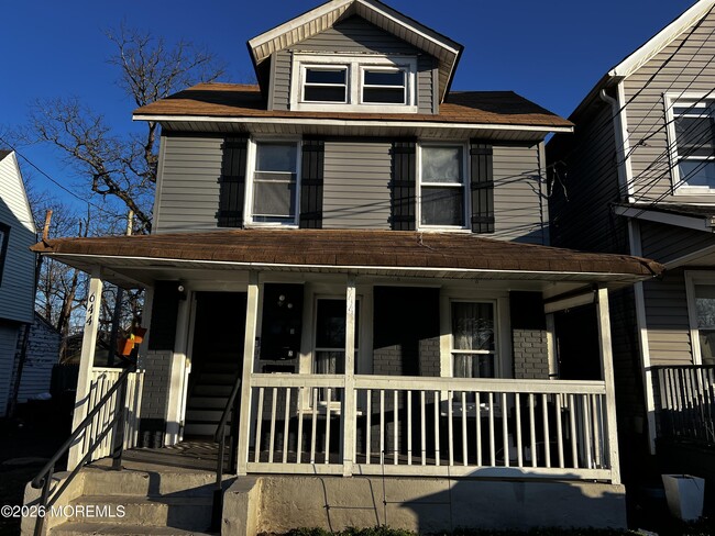 644 Church St