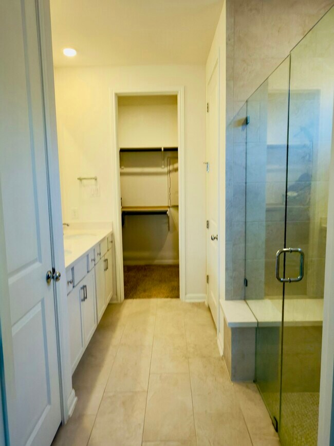 Photo - 113 Anejo Blf Ct