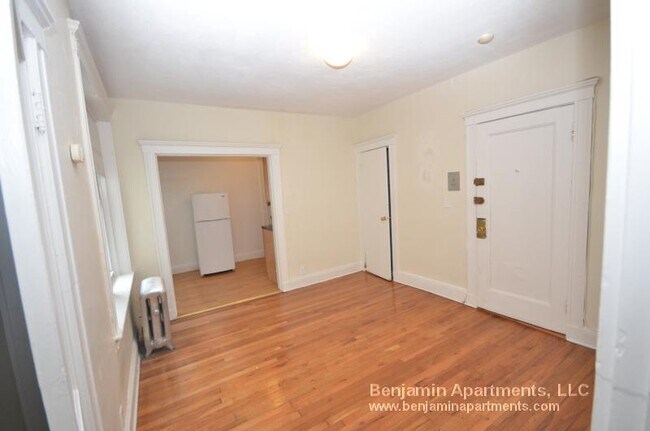 Photo - 109 Brainerd Rd Unidad 1