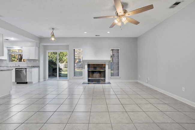 Photo - 9524 Pointe Aux Chenes Rd