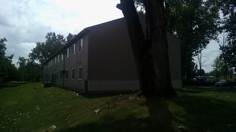 Erica Court Apartments - Erica Court Apartments