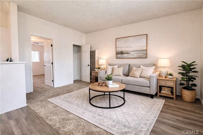 Photo - 1820 W Sallie Ln Unit B