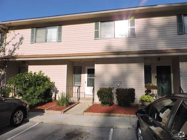 Building Photo - 4278 Brookside Dr Rental