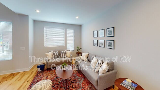 Photo - 1159 N 4th St