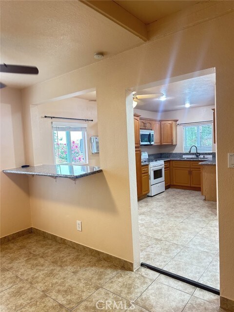 4956 Corral Cir