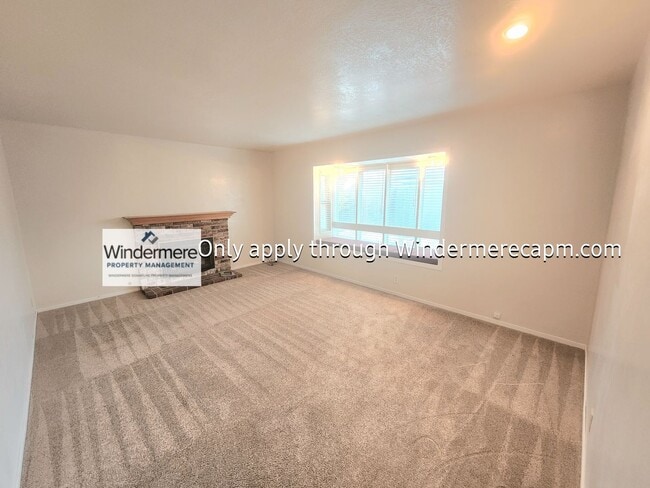 Photo - Foothill Farms Gem