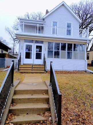 2 Bedroom 1 Bath Duplex in St. Paul - 2 Bedroom 1 Bath Duplex in St. Paul Apartamento Unidad 1