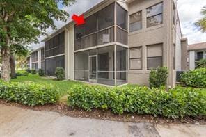 Building Photo - 1258 S Military Trail Unit 821