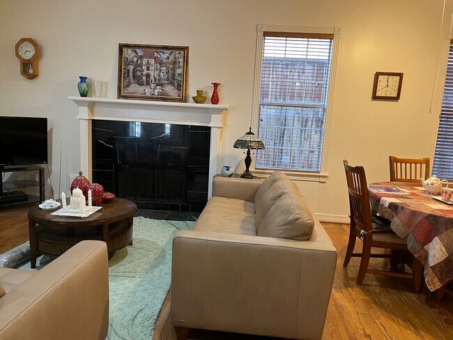 Photo - 6855 Bellgreen Dr