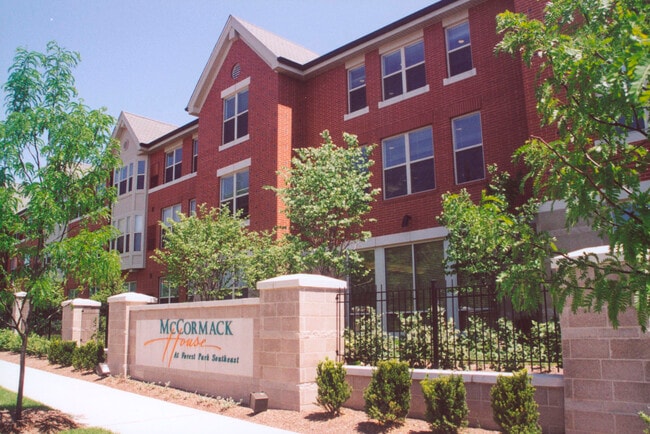 Photo - Forest Park Southeast