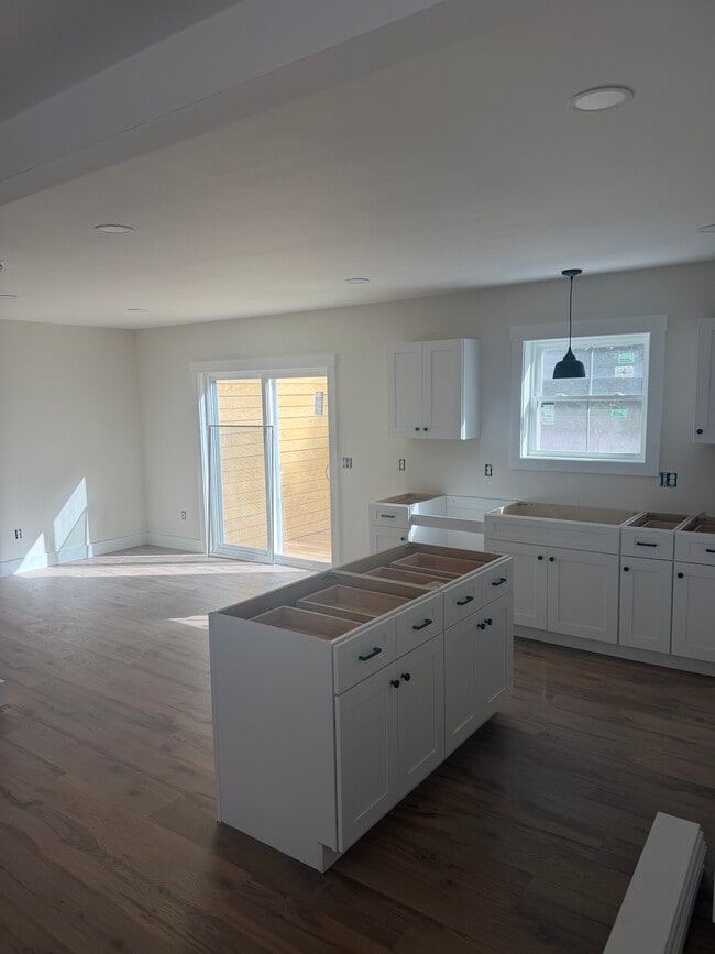 42 Wild Acres Rd Unit 2
