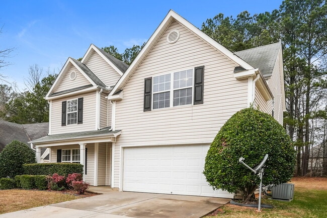 Photo - 385 Shadowbrooke Cir SW