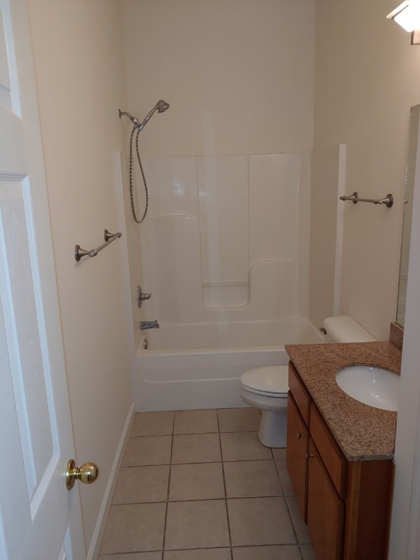 Photo - 1035 S Jones St