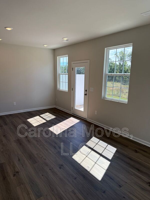 Photo - 15 Twiggs Ln Casa Adosada