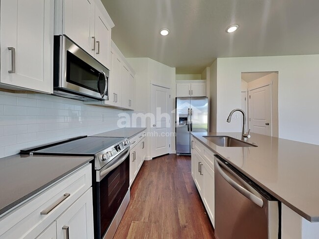 Photo - 9412 W Shumard St