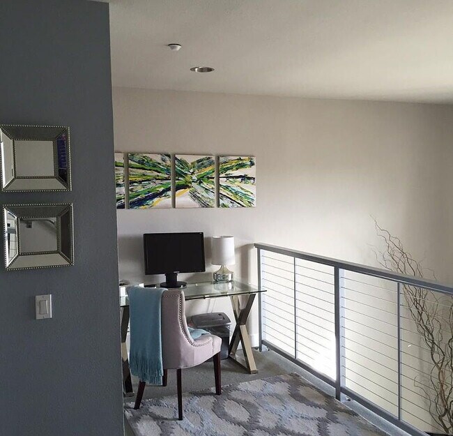 Photo - "Chic 1-Bedroom Retreat in Palo Alto with ...