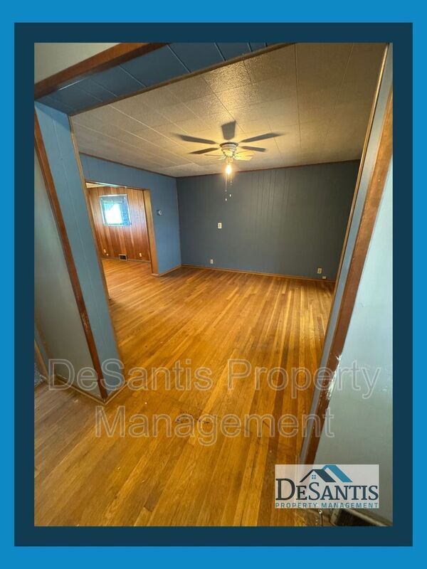 Photo - 1812 Kenneth Ave