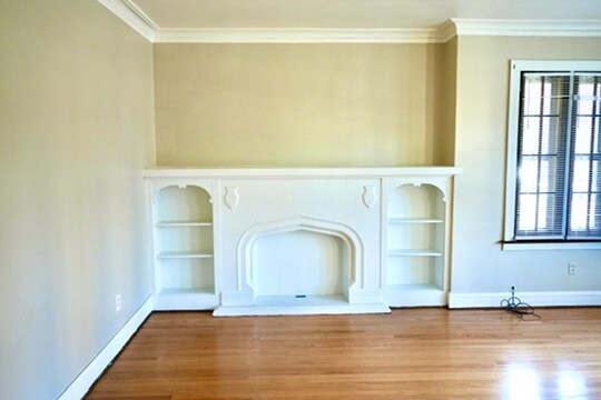 Photo - 9221 S Bishop St Unit 1