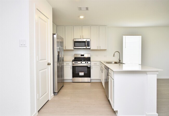 Photo - 10218 Prairie Dunes Ln