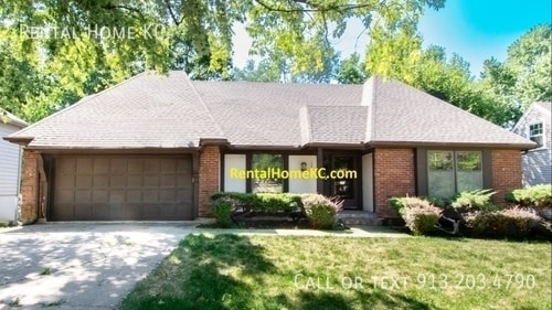 Building Photo - 12561 W 105th St Rental