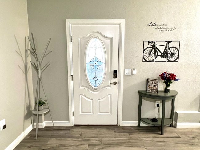 Photo - 1511 Rawhide Dr