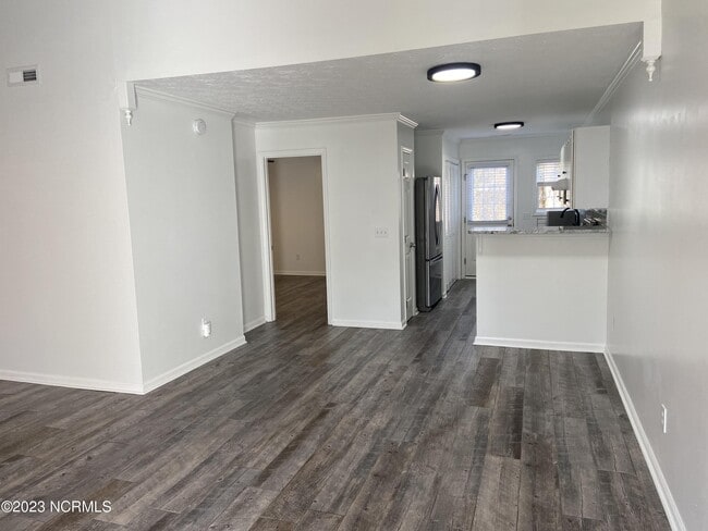 Photo - 338 Emerald Cove Ct