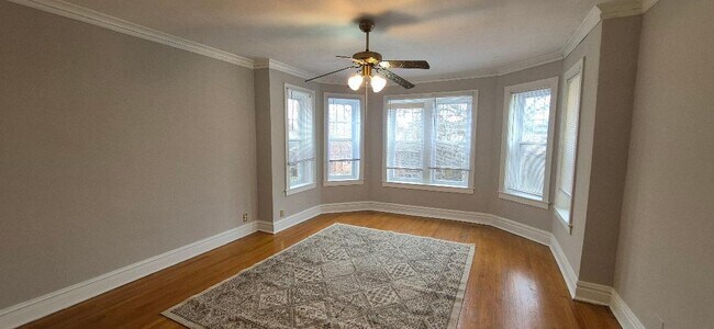 Photo - 5527 N Bernard St Unit 2