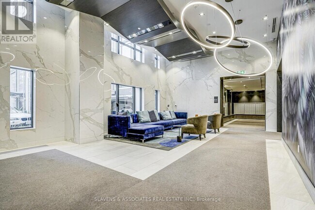 Photo - 9 Mabelle Ave Unité 2921