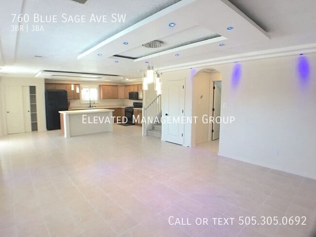 Photo - 760 Blue Sage Ave SW