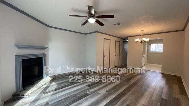 Photo - 914 W Tony St Unit 11B