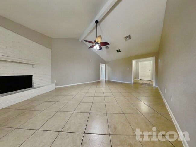 Photo - 19030 Jodywood Dr