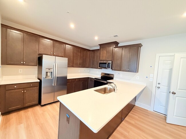 Photo - 5310 Markel Rd