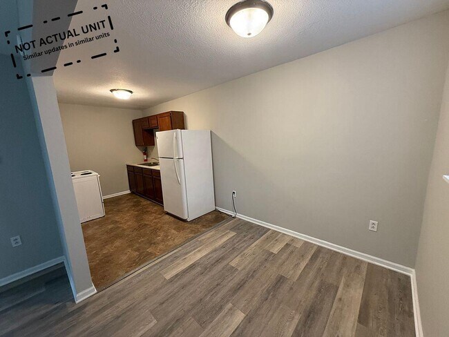 Photo - 1612 Richardson St Unit 6