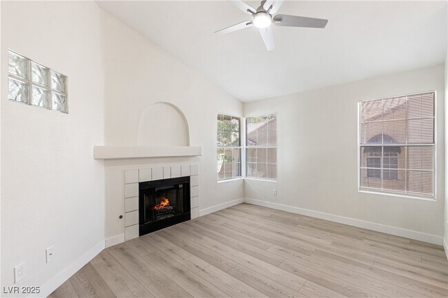Photo - 2251 Wigwam Pkwy Unit 424