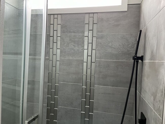 Photo - 7969 Yukon Trl