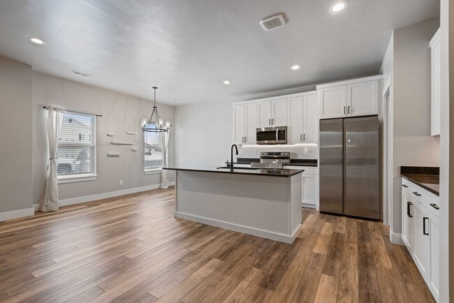 Photo - 2997 Sunburst Dr