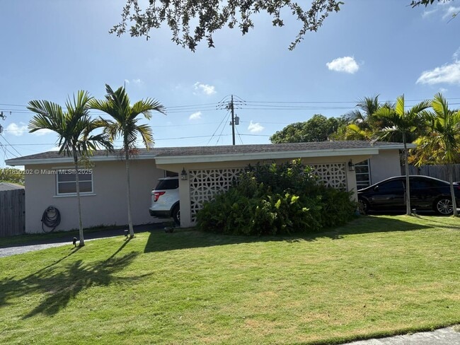 Building Photo - 19920 SW 88th Pl Rental