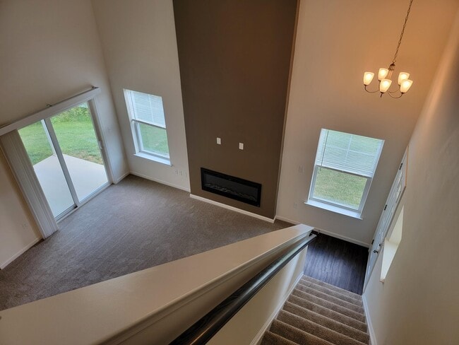 Photo - 30 Rollins Ln