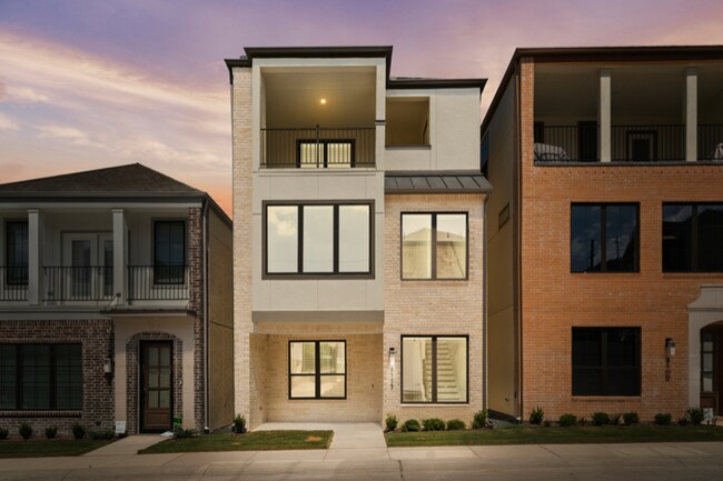 Photo - 8115 Bromley Dr