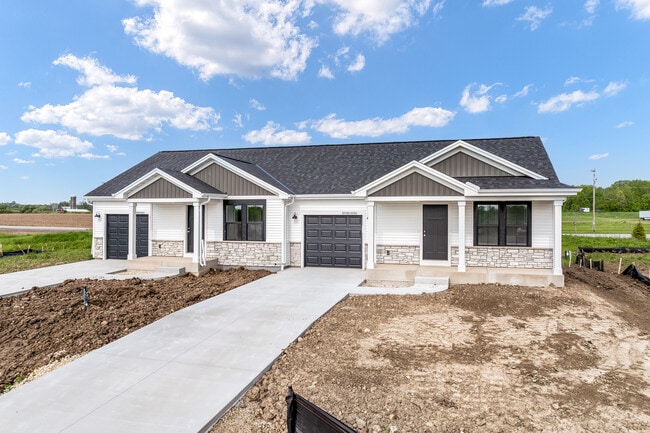 Photo - W219N16263 Primrose Ct Townhome