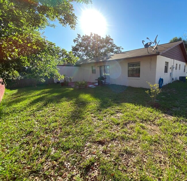 Building Photo - 1004 Egret Ct