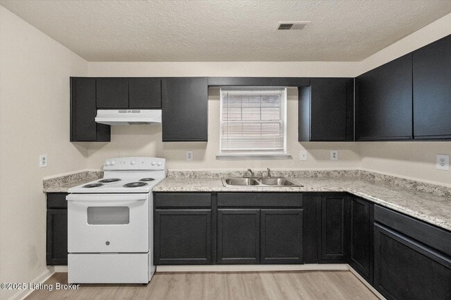 Photo - 1351 S 20th St